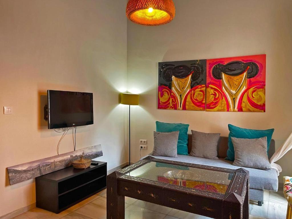 Apartamento Vitoria. Jerez de la Frontera Extérieur photo